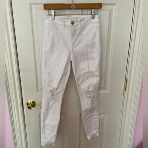 American Eagle Outfitters Women's White Distressed Jeans
